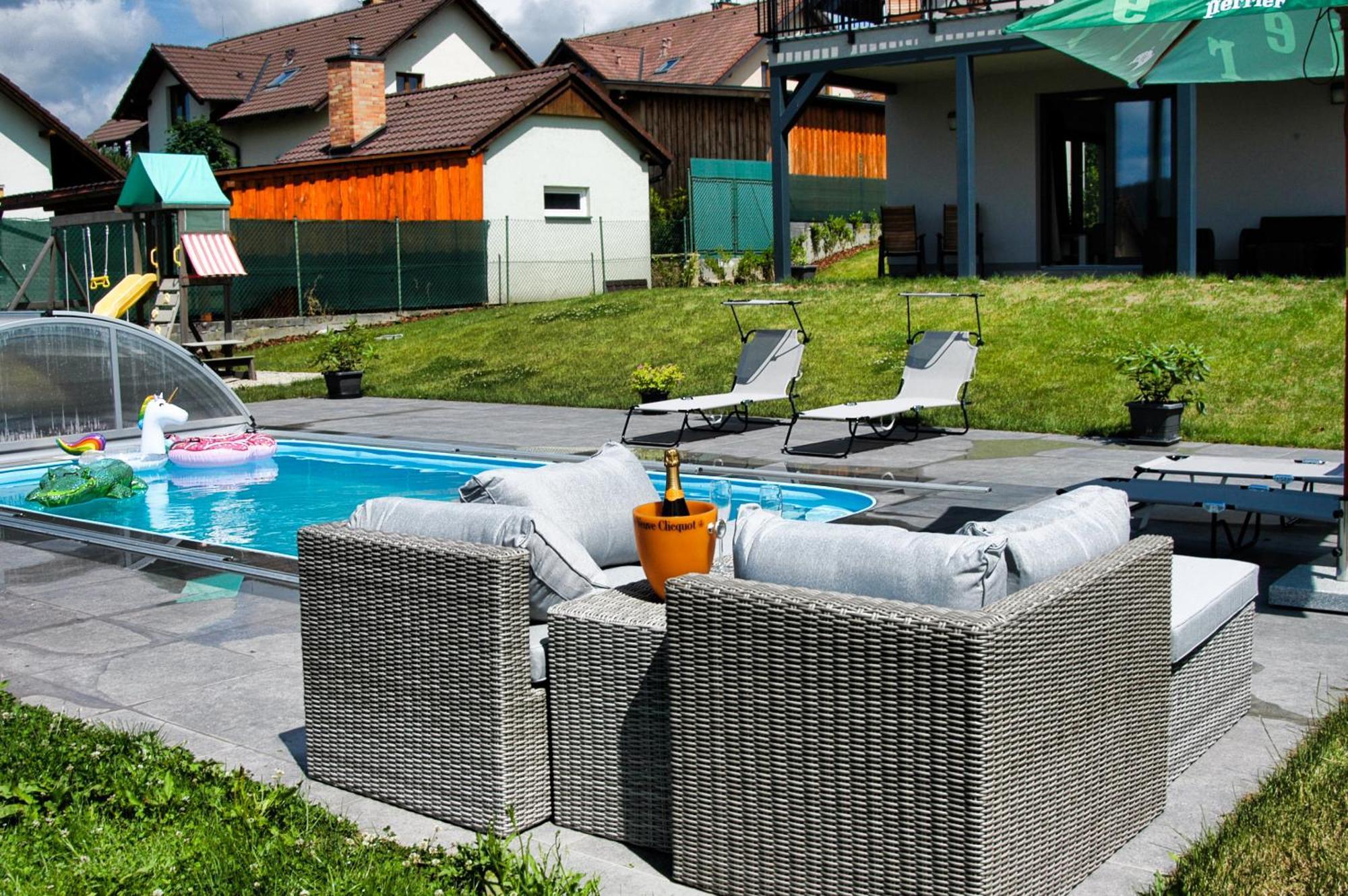 Apartmanove Domy Lipno 1 Frymburk Kültér fotó